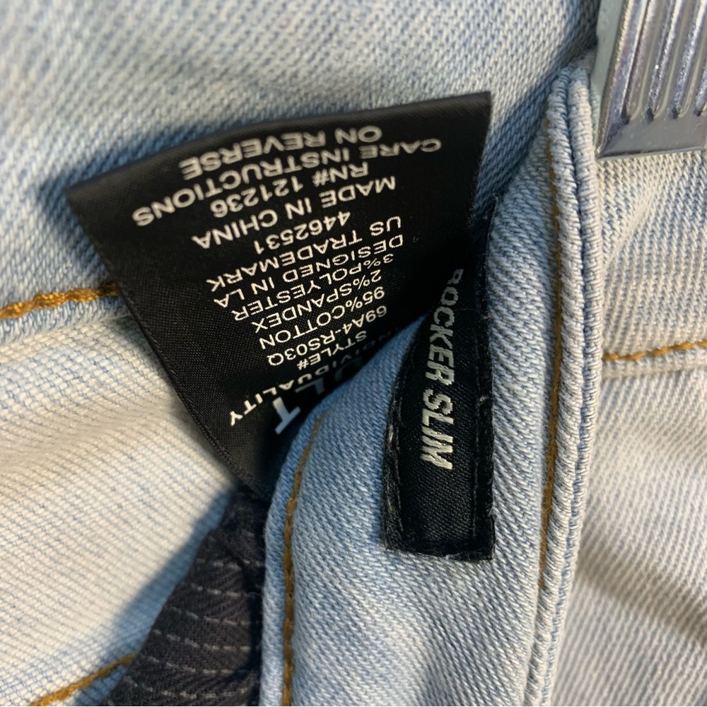 Cult of Individuality Rocker Slim Jeans Distressed Light Wash - Picture 5 of 15